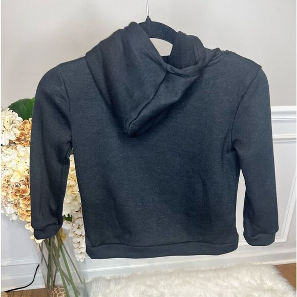 Size 5/6 black hoodie - Picture 3 of 3